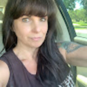 Meet your Posher, Teresa